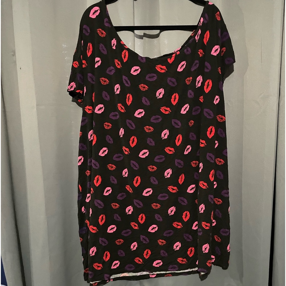 Torrid super soft, off-shoulder nightgown!